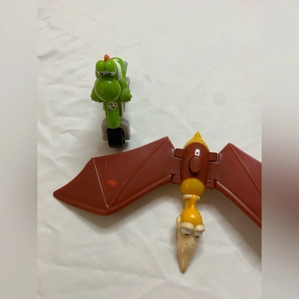 Nintendo Super Mario plush yoshi & toad car chomp toy land before time lot of 5